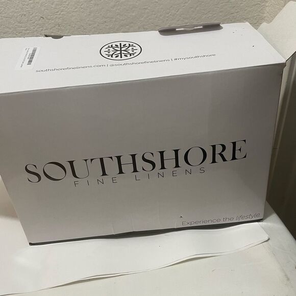 Southshore Fine Linens  Circle one Quilt & 2 pillows Set lavender full/ queen. - Picture 1 of 6